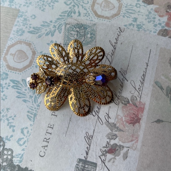 Unique Hair Barrette’s - Picture 6 of 9